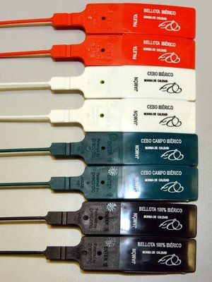 Bagues officielles inviolables pour les jambons pata negra ibériques